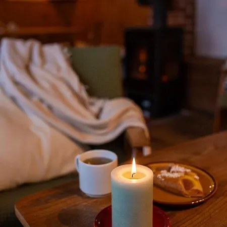 Cosy Countryside With Indoor Fireplace Počitniška hiša *